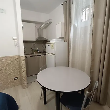 Apartment Casa Stazione Palermo